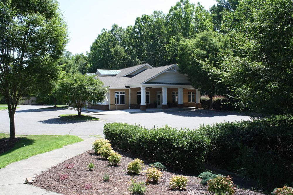 Animal Hospital Brier Creek: 10500 Little Brier Creek Ln, Raleigh, NC 27617